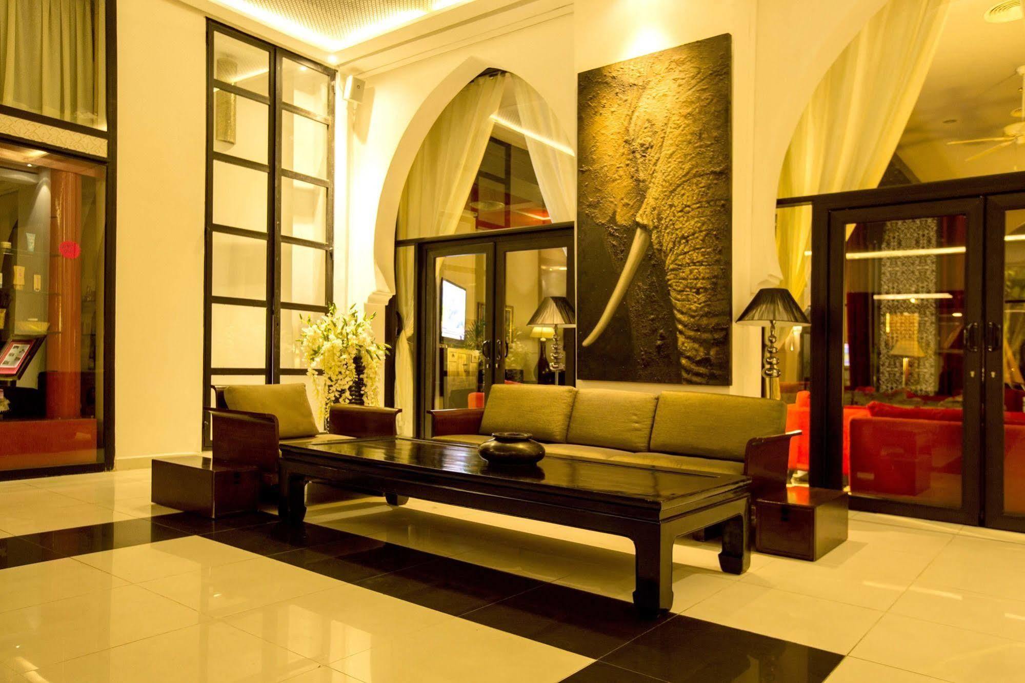 Hotel Adam Park Marrakech & 5*