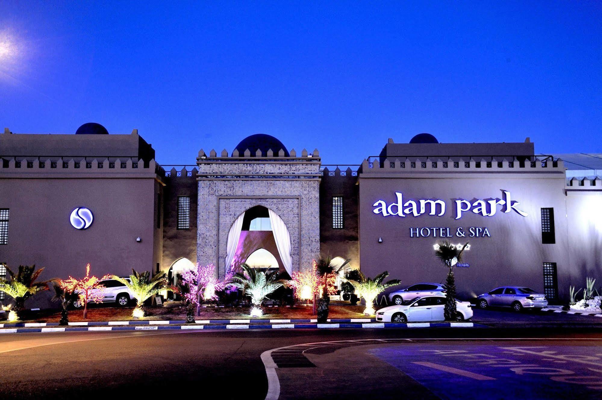 Hotel Adam Park Marrakech & 5*